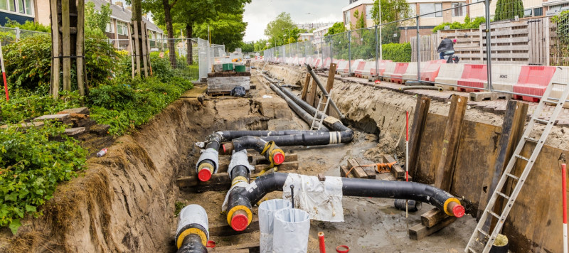 Foto van de aanleg van het warmtnet in de Gildenweg in Gorinchem (Fotograaf: Johannes van Camp)
