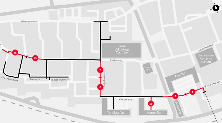 Plattegrond van de Gildenwijk waarop te zien is waar het warmtenet al aangelegd is en waar er nog gewerkt wordt